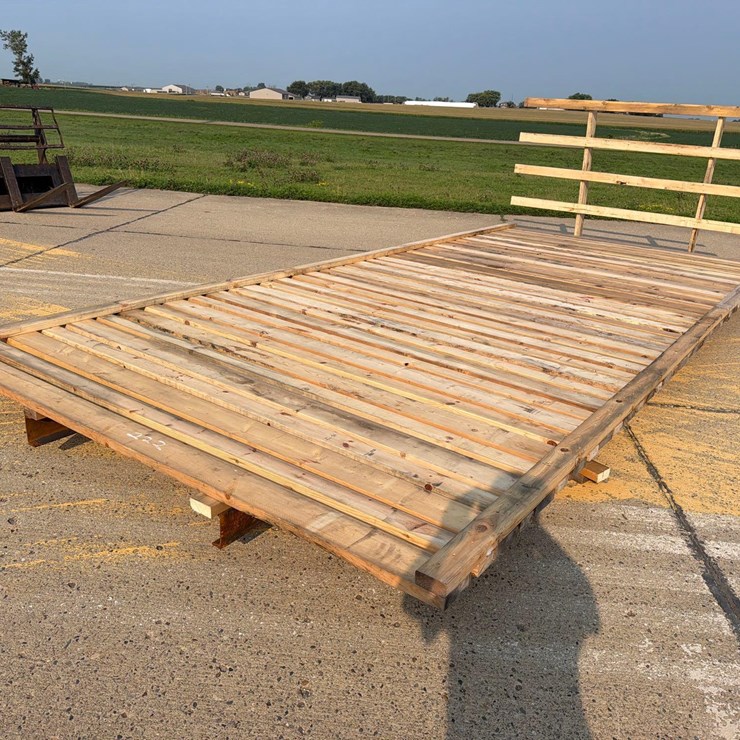 104” x 20ft Wood Flatbed