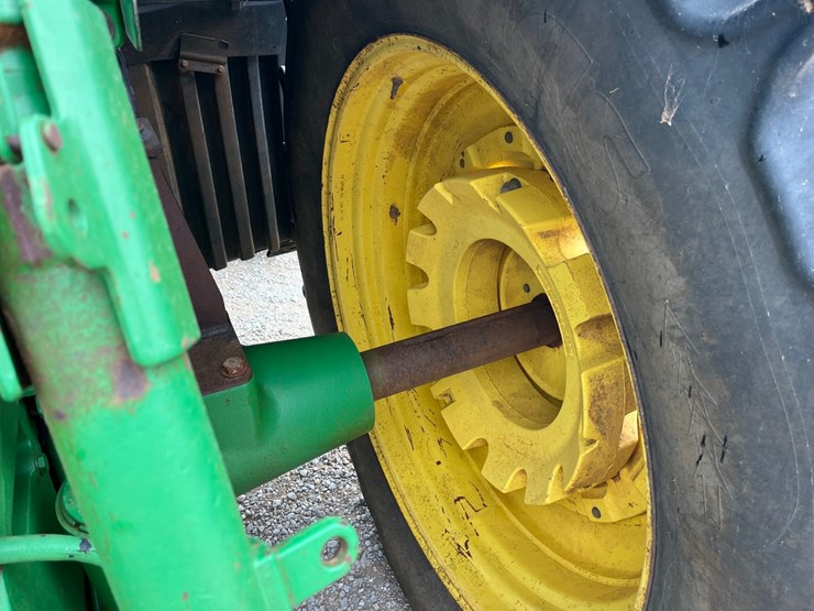 2012-john-deere-7200r-image-13