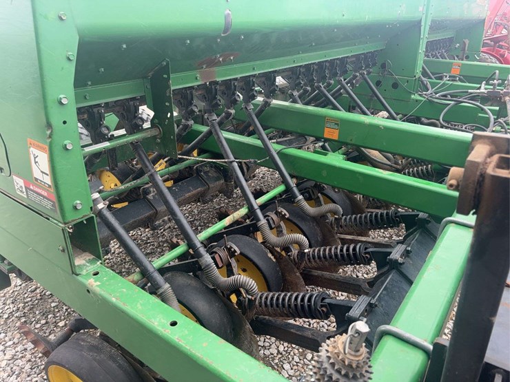 john-deere-750-image-16