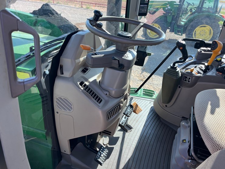 john-deere-6155m-image-22