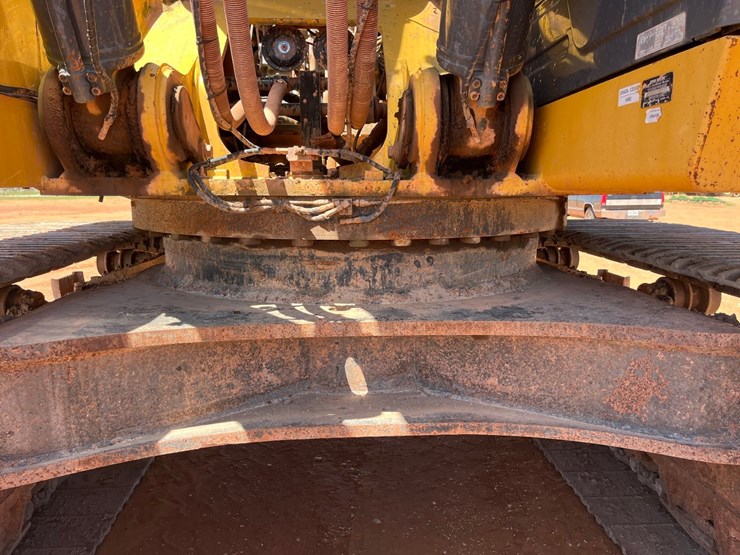 #t8699-•-2018-deere-470g-image-17