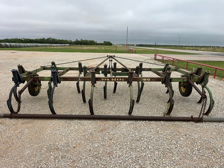 john-deere-1610-image-9