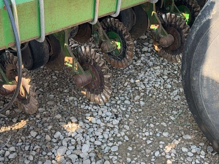 2003-john-deere-1780-image-11