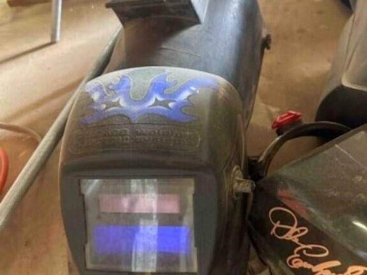 welding-helmets-image-2