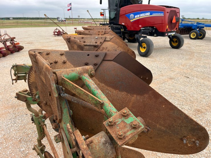john-deere-4600-image-6