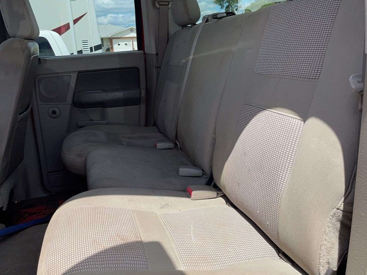 2006-dodge-ram-2500-image-15