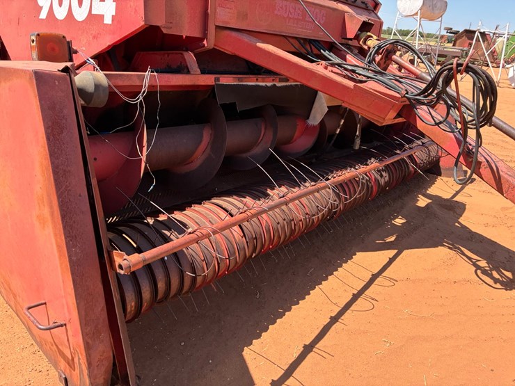 #t8899-•-peanut-combine-image-3