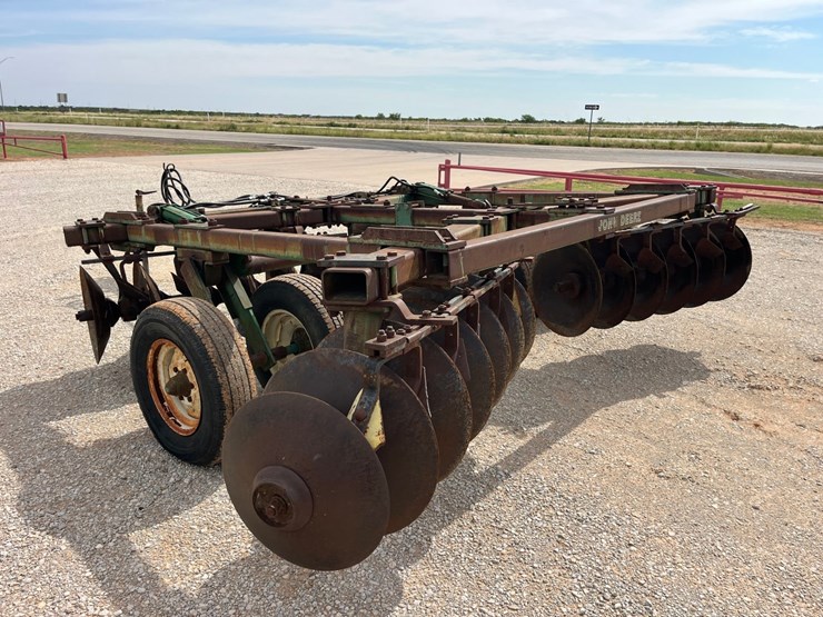 john-deere-1635-image-14