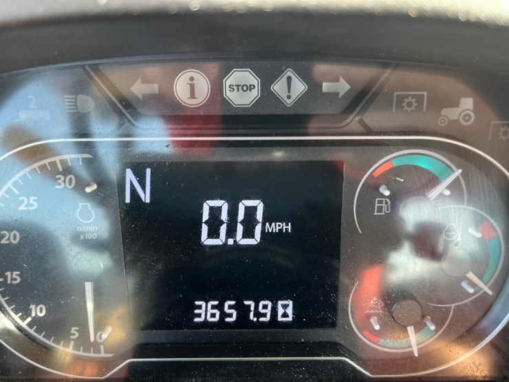 2019-john-deere-5100e-image-23