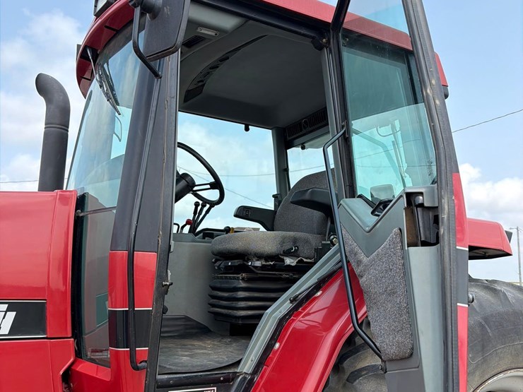 case-ih-7220-image-18