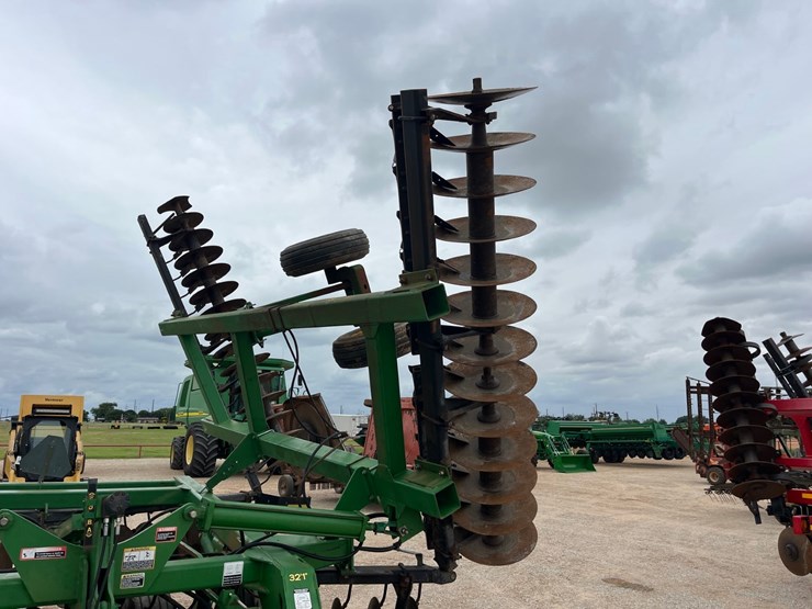 2008-john-deere-637-image-4