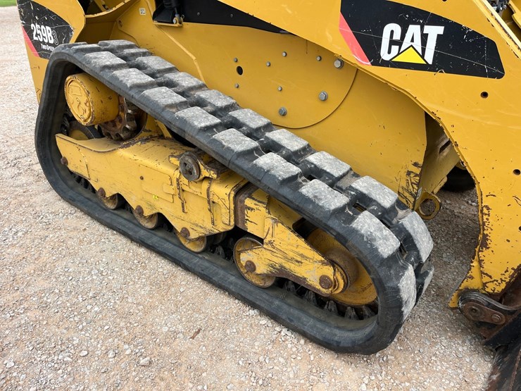 2013-caterpillar-259b-image-7