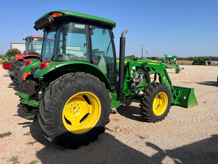 2019-john-deere-5100e-image-10