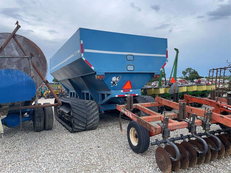 kinze-1040-image-4