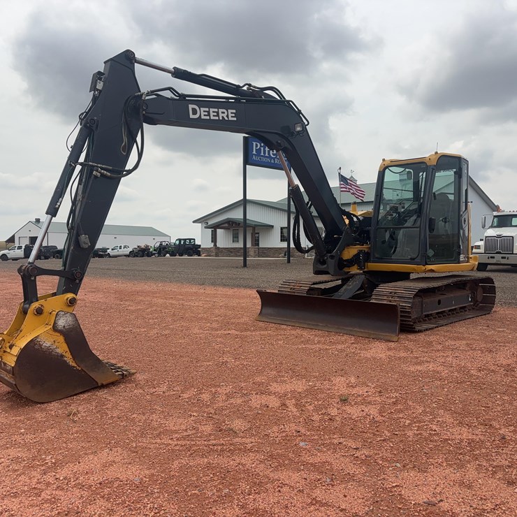 2017 DEERE 85G