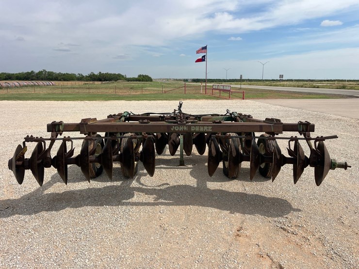 john-deere-1635-image-9