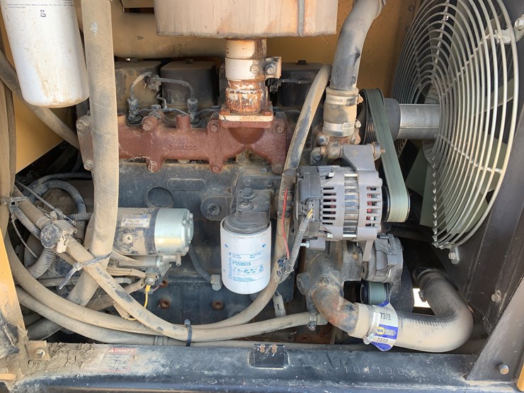hp-8500-harlow-fork-lift-image-15