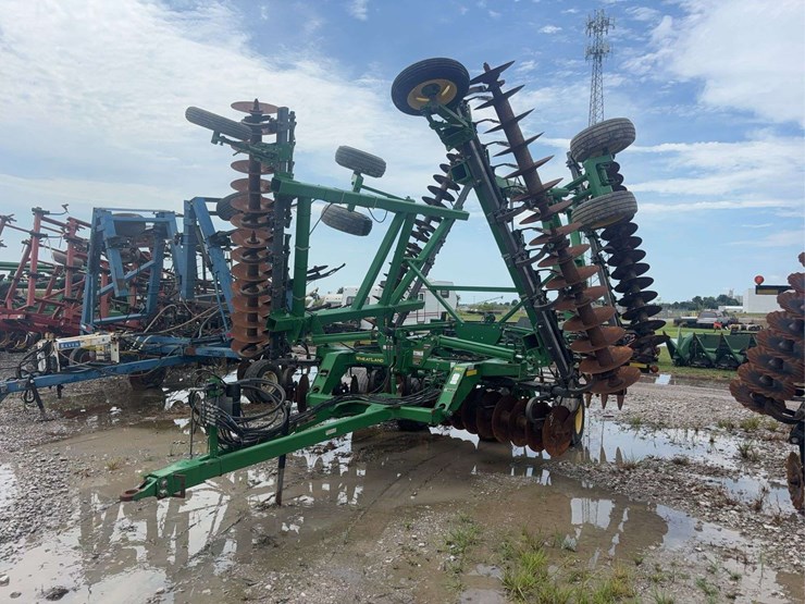 john-deere-637-image-1