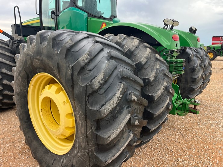 2013-john-deere-9510r-image-22