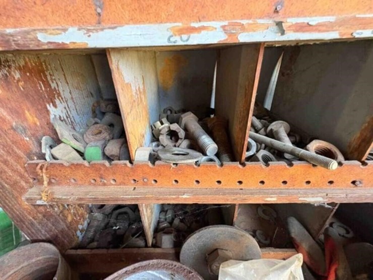 west-wall---bolts/nuts---staps---blades-etc.-image-15