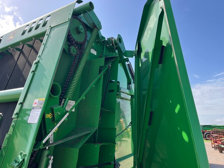2021-john-deere-460m-image-19