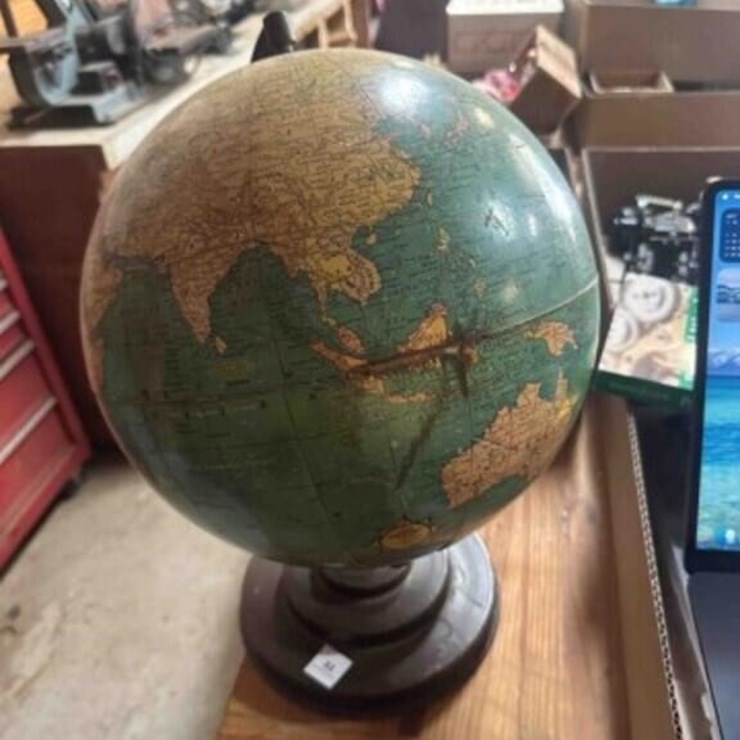 Globe