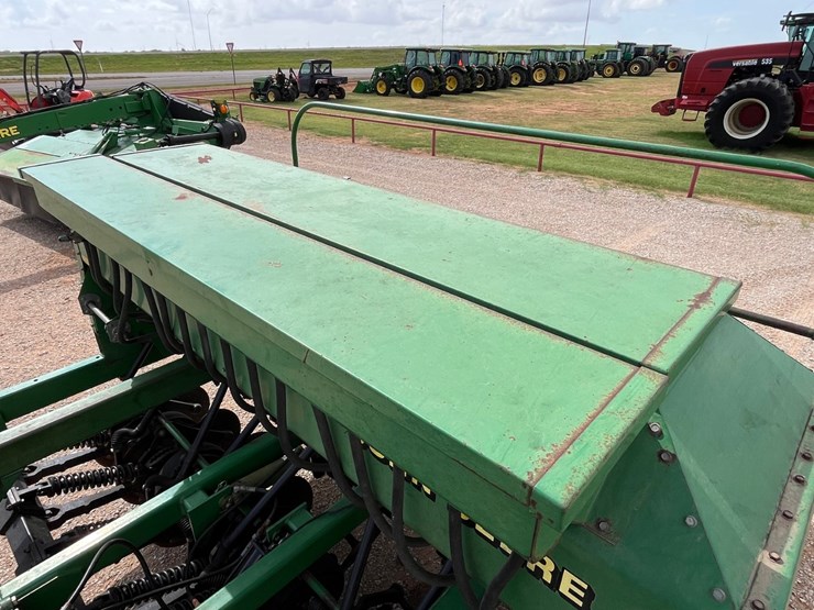 1998-john-deere-1560-image-28