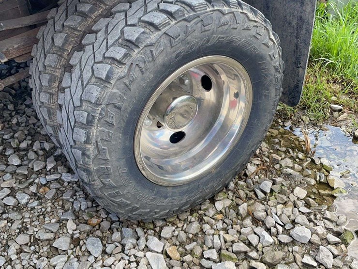 2005-ford-f350-xlt-image-11