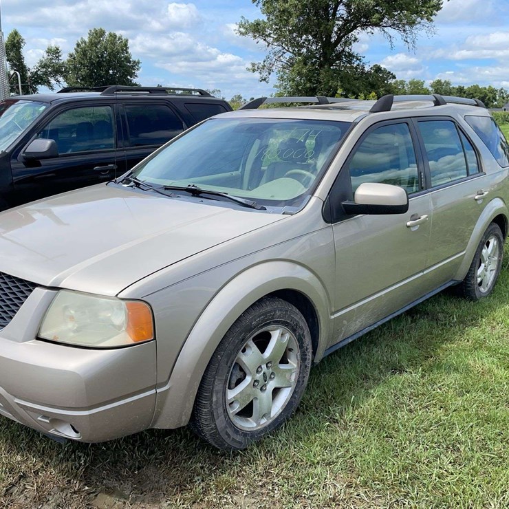 2005 FORD FREESTYLE