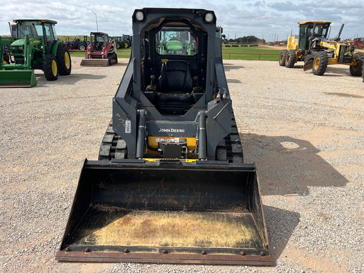 2018-deere-317g-image-5