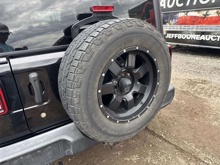 2018-jeep-wrangler-image-17