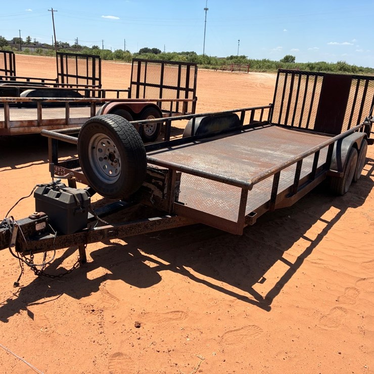 #T8875 • 20FT Flatbed Trailer