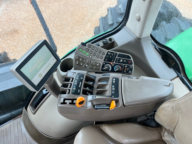 2013-john-deere-9510r-image-32