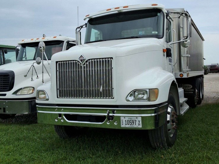 2005-international-9200-image-3