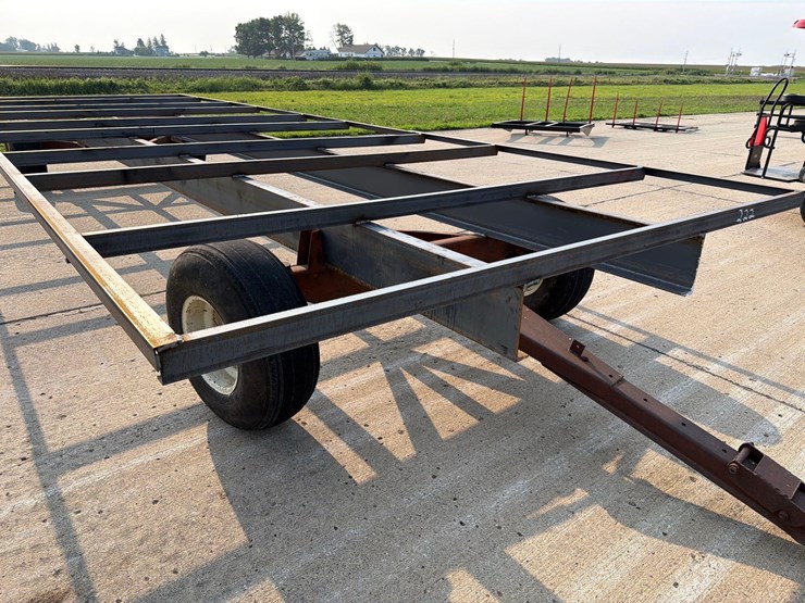 10ft-x-30ft-metal-bale-trailer-image-8