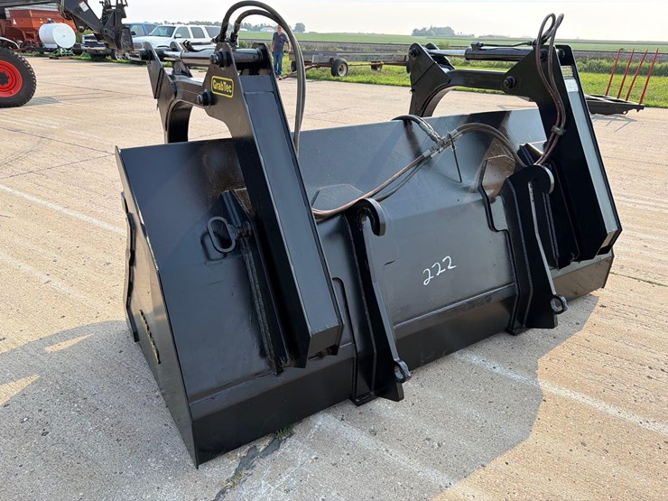 miller-102”-grab-tec-grapple-bucket-image-3