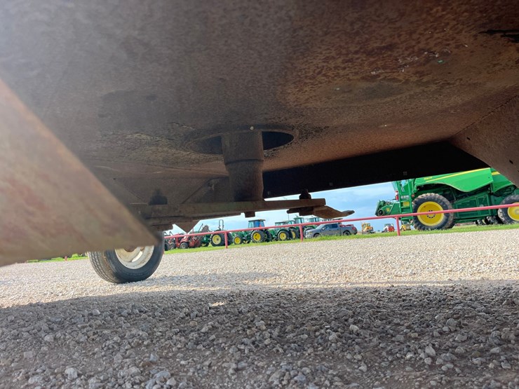 1995-john-deere-1418-image-13