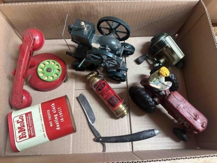 vintage-toys-&-collectables-image-1