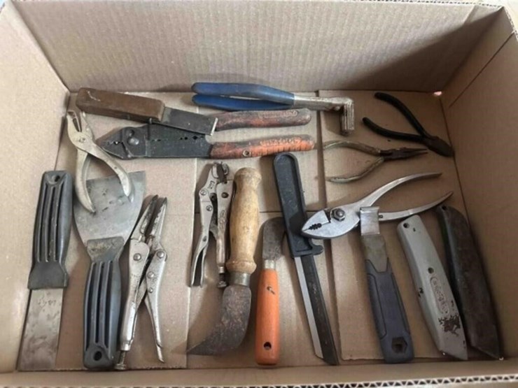 assorted-tools-image-1