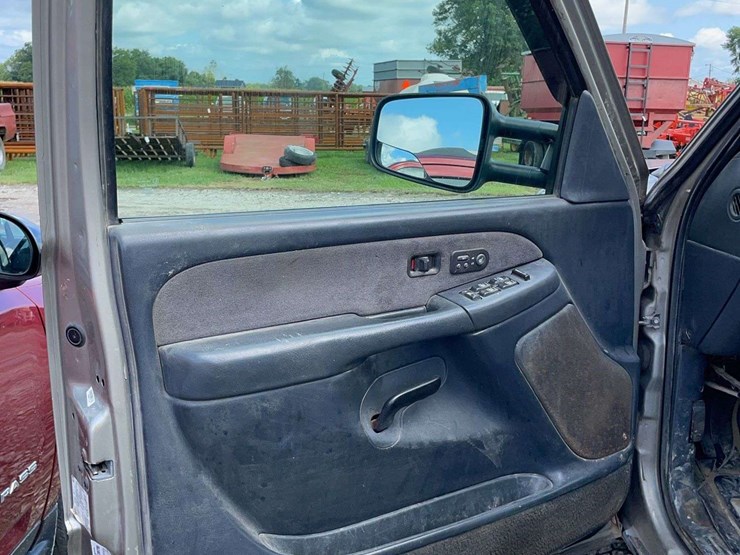 2002-gmc-sierra-3500-image-10