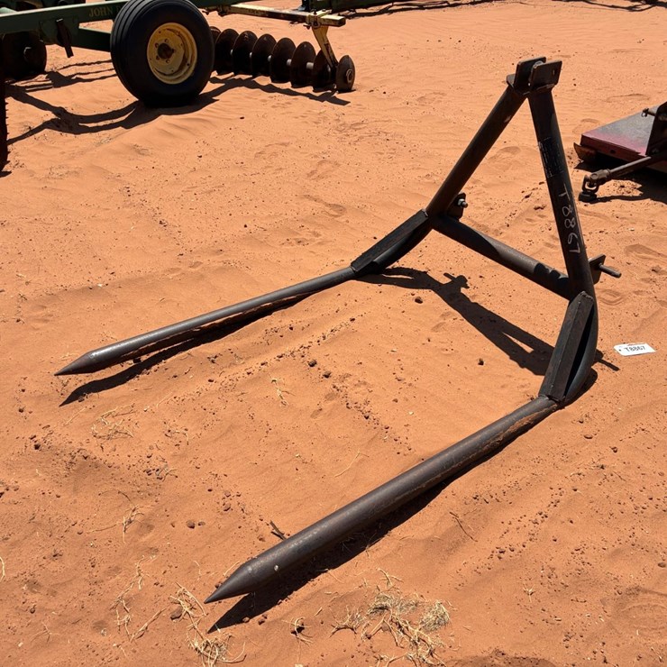 #T8867 • 3PT. Bale Spike
