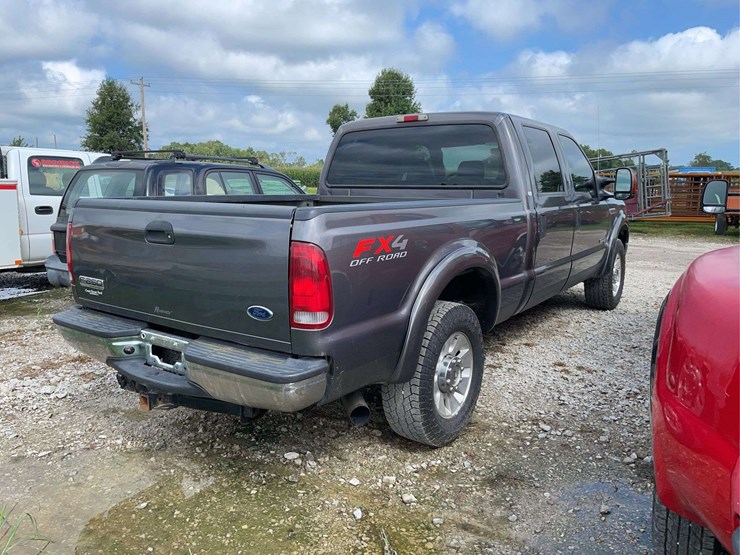 2005-ford-f250-image-3