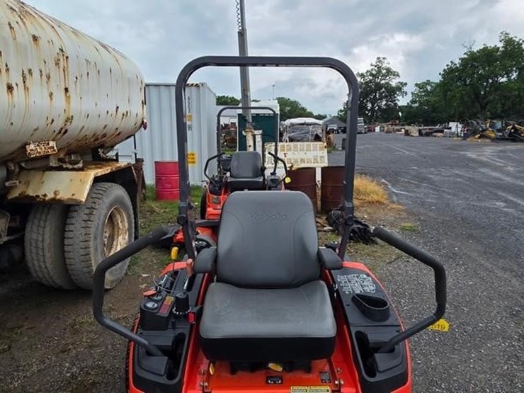 kubota-zd326s-image-14