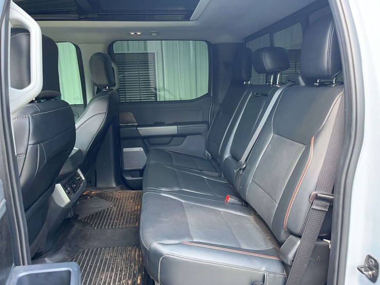 2024-ford-f250-image-24