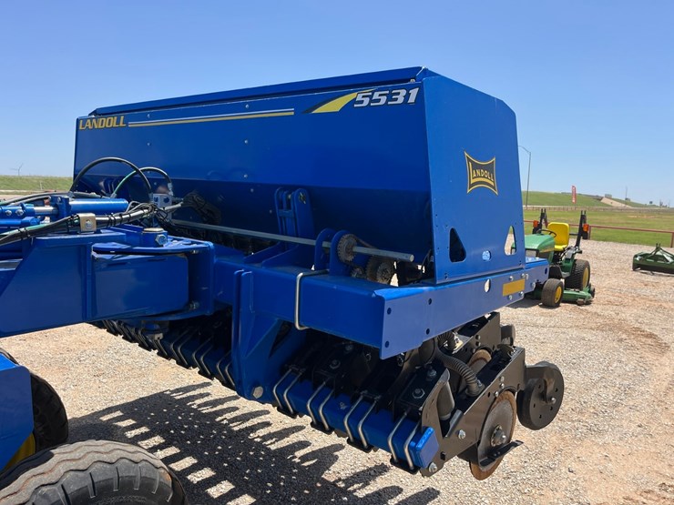 2014-landoll-5531-image-27