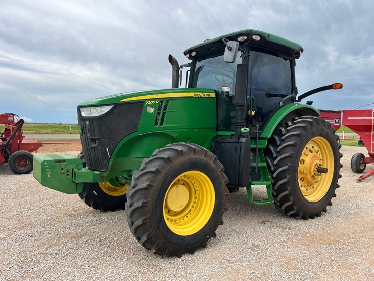2012-john-deere-7200r-image-1