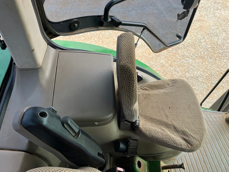 2012-john-deere-7200r-image-23