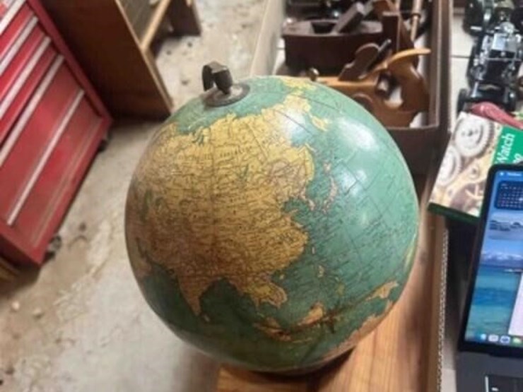 globe-image-2