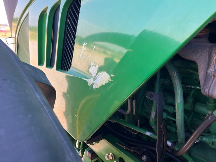 2014-john-deere-6210r-image-19