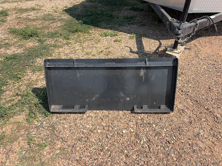 skidsteer-trailer-spotter-image-2